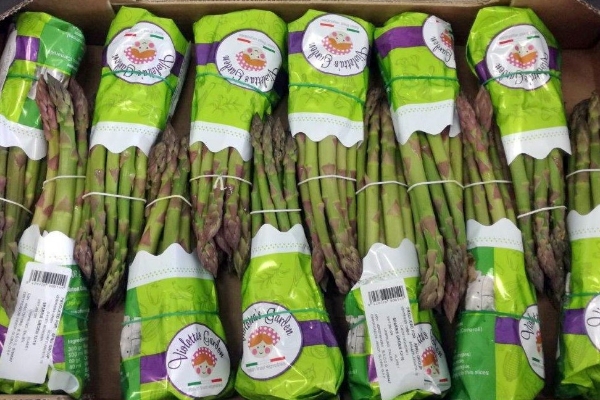 Image of a Asparagus in a Box